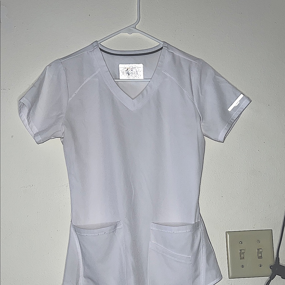 Skechers White V-Neck Top